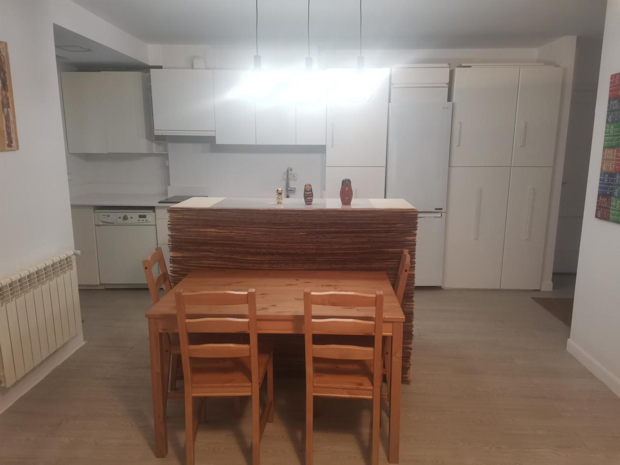 Apartamento Castro Urdiales Con Garaje Y Piscina ,Cerca Playa Exterior photo